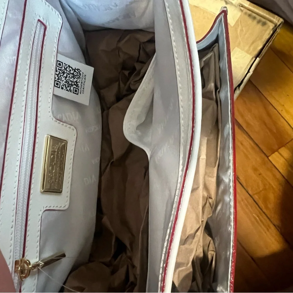 Arcadia Italian patent leather satchel bag white NWT retail $498 - Picture 13 of 16